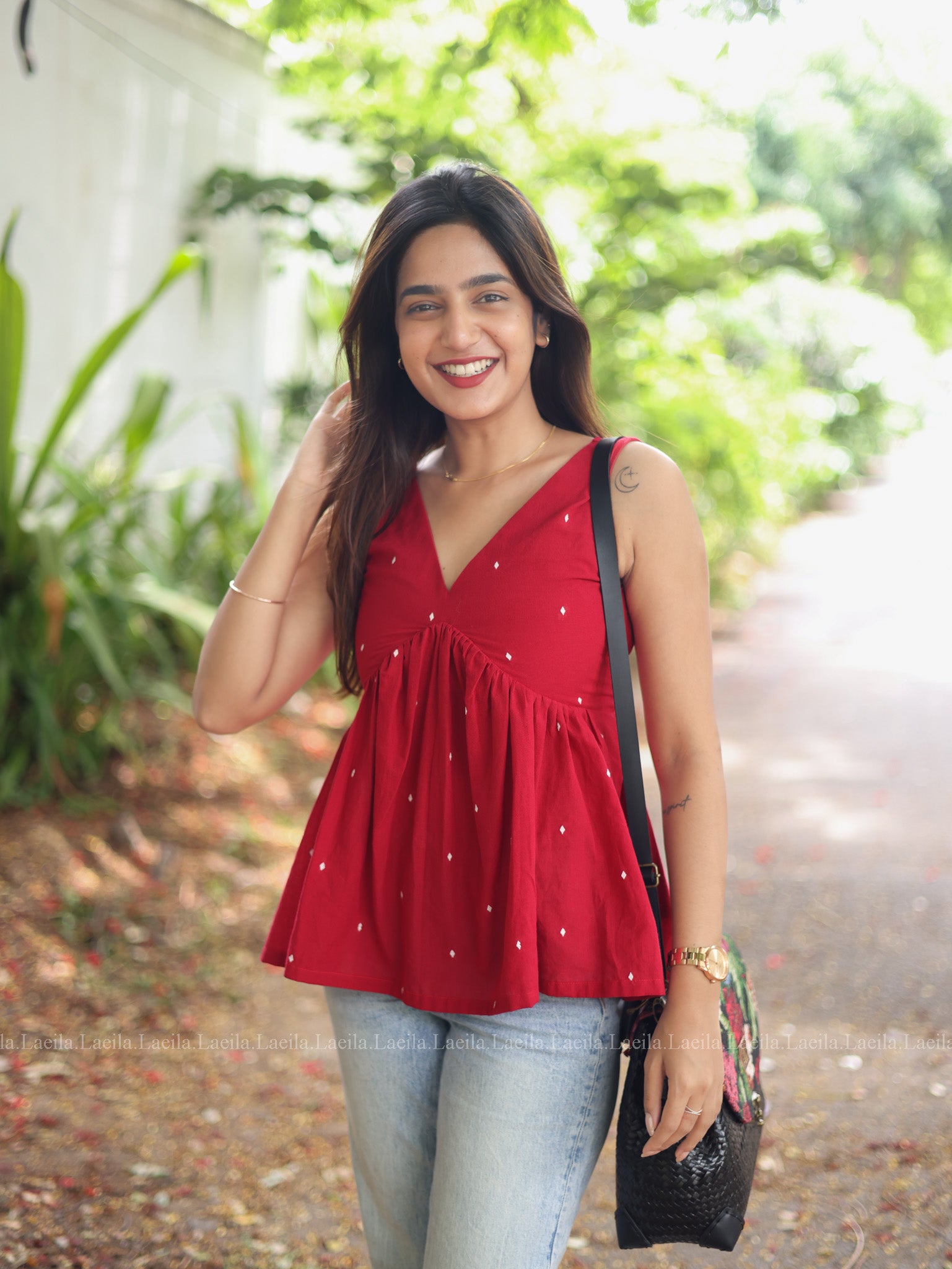 Red Maya Short Top